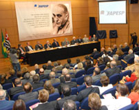 FAPESP inicia comemorações de seus 50 anos