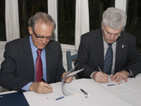 FAPESP e University of Melbourne assinam acordo de cooperação científica