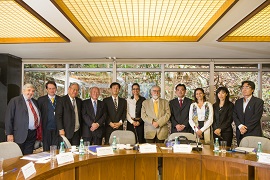 Delegação da Keio University visita a FAPESP